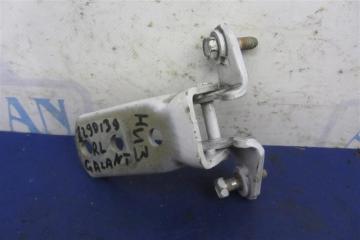 Петля двери нижняя задняя левая MITSUBISHI GALANT 03-12