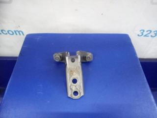 Петля двери нижняя передняя левая OUTLANDER 03-07