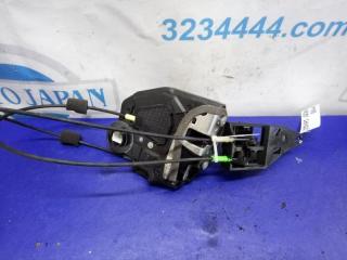 Замок двери задний правый RAV4 05-12