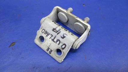 Петля крышки багажника левая OUTLANDER 03-07