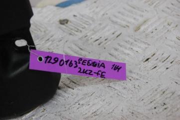 Накладка двигателя декоративная SEQUOIA 01-07 2002 UCK35 4.7 2UZFE