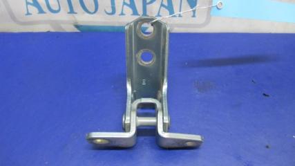 Петля двери нижняя задняя левая MITSUBISHI LANCER X 10 07-15