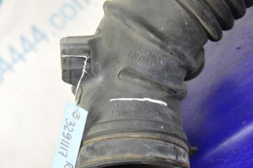 Патрубок воздушного фильтра RAV4 05-12