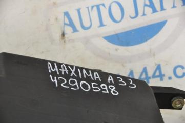 Корпус воздушного фильтра MAXIMA A33 99-02