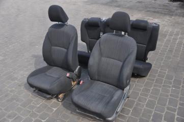 Сиденья комплект AURIS 06-12