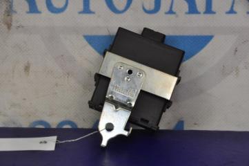 Блок управления центральным замком TOYOTA AURIS 06-12