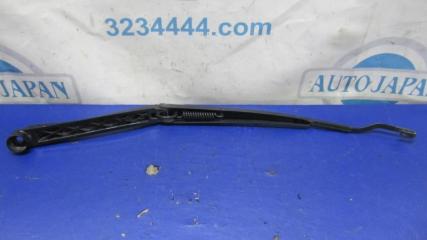 Поводок стеклоочистителя передний RAV4 05-12