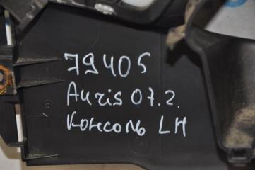 Накладка торпедо AURIS 06-12