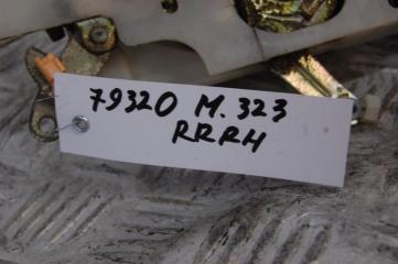 Замок двери задний правый MAZDA 323 BA 94-97