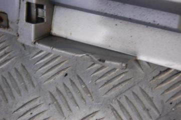 Накладка порога наружная левая PRIUS - 30 09-17