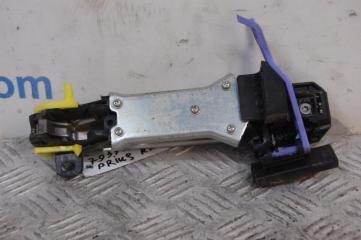 Ручка двери наружная задняя левая TOYOTA PRIUS - 30 09-17 Б/У Ручка двери наружная задняя левая TOYOTA PRIUS - 30 09-17