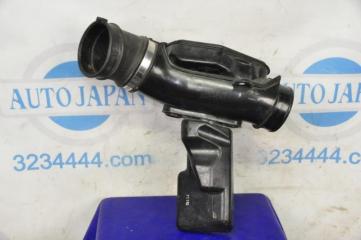 Патрубок воздушного фильтра FX S50 03-08 2006 Внедорожник 3.5