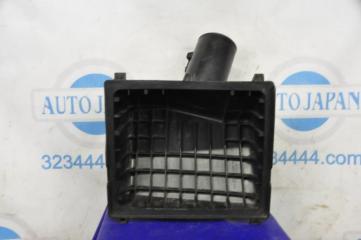Корпус воздушного фильтра NISSAN QX56 / TITAN / ARMADA 04-16