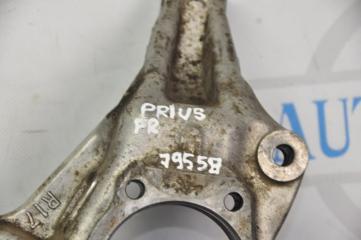 Кулак поворотный передний правый PRIUS - 30 09-17