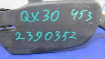 Поводок стеклоочистителя передний QX30 16-20 2016 Внедорожник 2.0 20PET