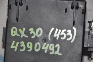 Блок комфорта QX30 16-20 2016 Внедорожник 2.0 20PET