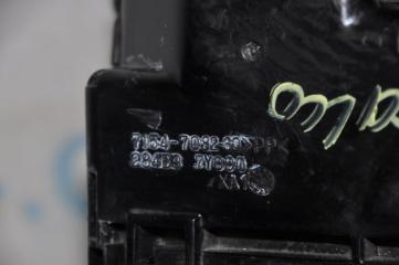 Блок предохранителей моторный отсек MURANO Z50 02-07 2006 Внедорожник 3.5