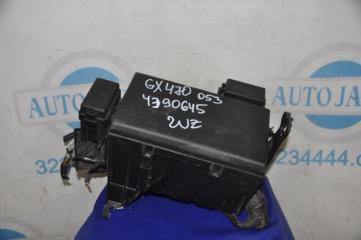 Блок предохранителей моторный отсек GX470 02-09