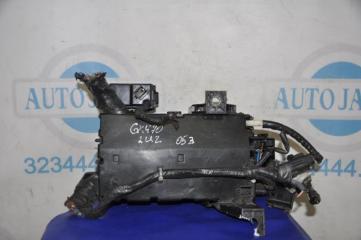 Блок предохранителей моторный отсек GX470 02-09