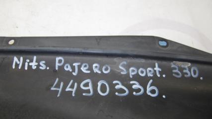 Пластик под лобовое стекло / Жабо PAJERO SPORT 96-09 2001 Внедорожник 3.0