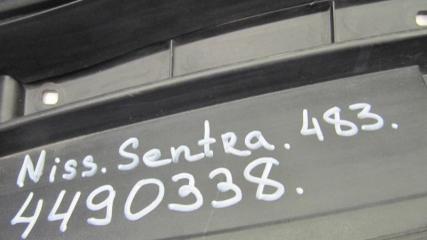 Пластик под лобовое стекло / Жабо SENTRA B17 12-21 2016 Седан 1.8