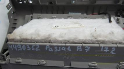 Бардачок PASSAT B7 11-15 2013 A32 2.5 CBUA