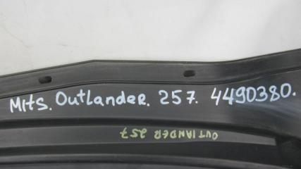 Пластик под лобовое стекло / Жабо OUTLANDER 03-07 2004 Внедорожник 2.4