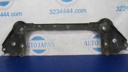 Крепление балки подвески переднее NISSAN JUKE 10-19