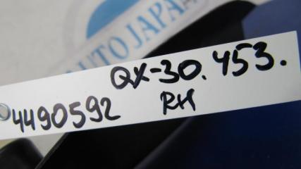 Накладка на стойку кузова задняя правая QX30 16-20 2016 Внедорожник 2.0 20PET