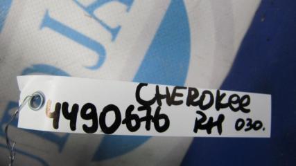 Накладка в салоне правая CHEROKEE 14- 2015 Внедорожник 2.4