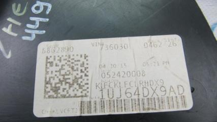 Накладка в салоне правая CHEROKEE 14- 2015 Внедорожник 2.4