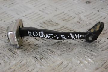 Ограничитель двери передний правый X-TRAIL/ROGUE T32 13-20