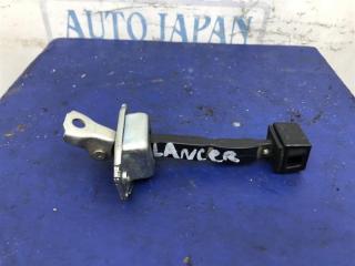 Ограничитель двери задний правый LANCER X 10 15-17 2016 Седан 2.0