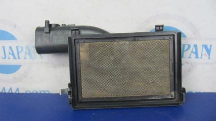 Крышка корпуса воздушного фильтра правая LEXUS LS600HL 06-17 Седан 5.0