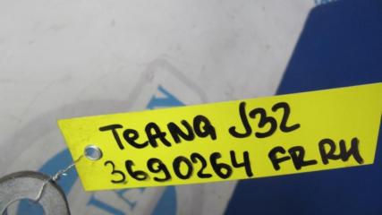 Кулак поворотный передний правый NISSAN TEANA J32 08-14