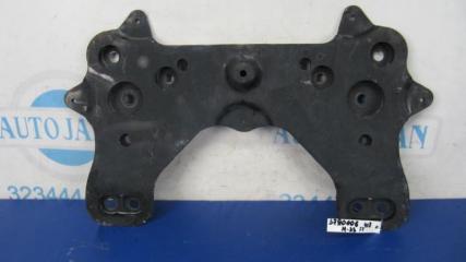 Балка передней подвески INFINITI M35/M45 04-10