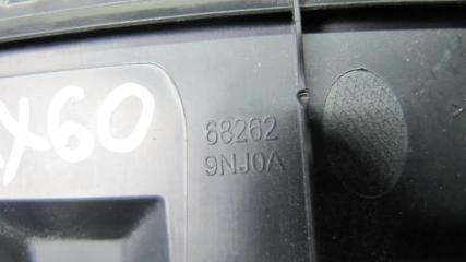 Накладка торпедо центр. QX60/JX35 12-20