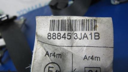 Ремень безопасности задний QX60/JX35 12-20