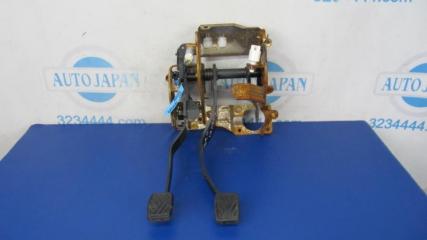 Педаль тормоза SUZUKI KIZASHI 09-14 2011