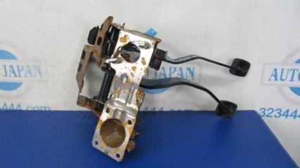 Педаль тормоза SUZUKI KIZASHI 09-14 Седан 2.4