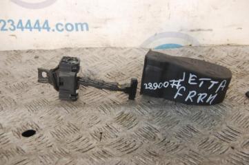 Ограничитель двери передний правый VOLKSWAGEN JETTA USA 10-17 2014