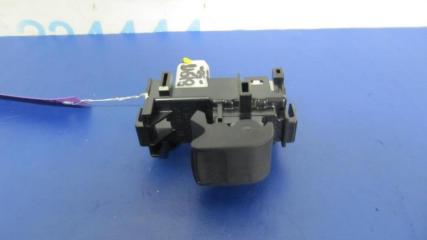 Кнопка стеклоподъемника TOYOTA CAMRY 50 12-15 Б/У Кнопка стеклоподъемника TOYOTA CAMRY 50 12-15