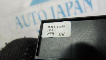 Кнопка стеклоподъемника передняя правая X-TRAIL/ROGUE T32 13-20