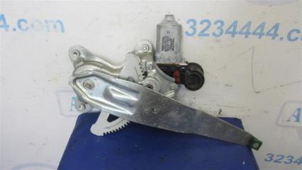 Стеклоподъемник задний правый TOYOTA HIGHLANDER 01-07 ACU20 2.4 2AZFE