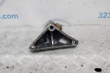 Кронштейн КПП LEGACY BN 14-18 2017 Седан 2.5