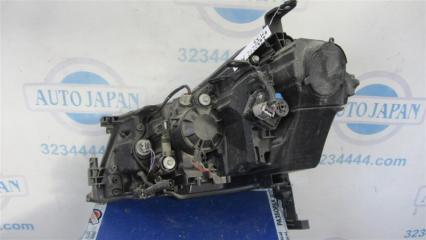 Фара передняя правая INFINITI M35/M45 04-10