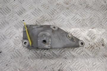 Кронштейн двигателя правый LS430 00-06