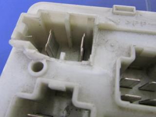 Блок предохранителей моторный отсек TEANA J31 03-07