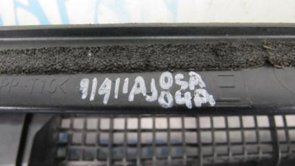 Пластик под лобовое стекло / Жабо LEGACY 09-15 BM 2014 Седан 2.5 FB25B