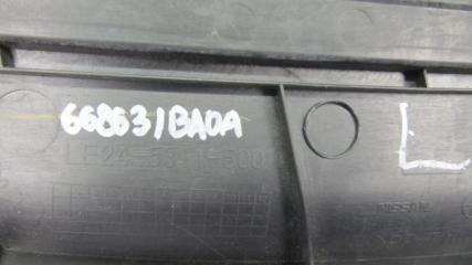 Пластик под лобовое стекло / Жабо EX35(37) 07-12